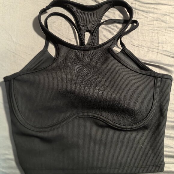 ALO Yoga Other - Alo Yoga black bra tank